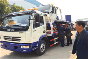 吴兴区汽车道路救援拖车价格